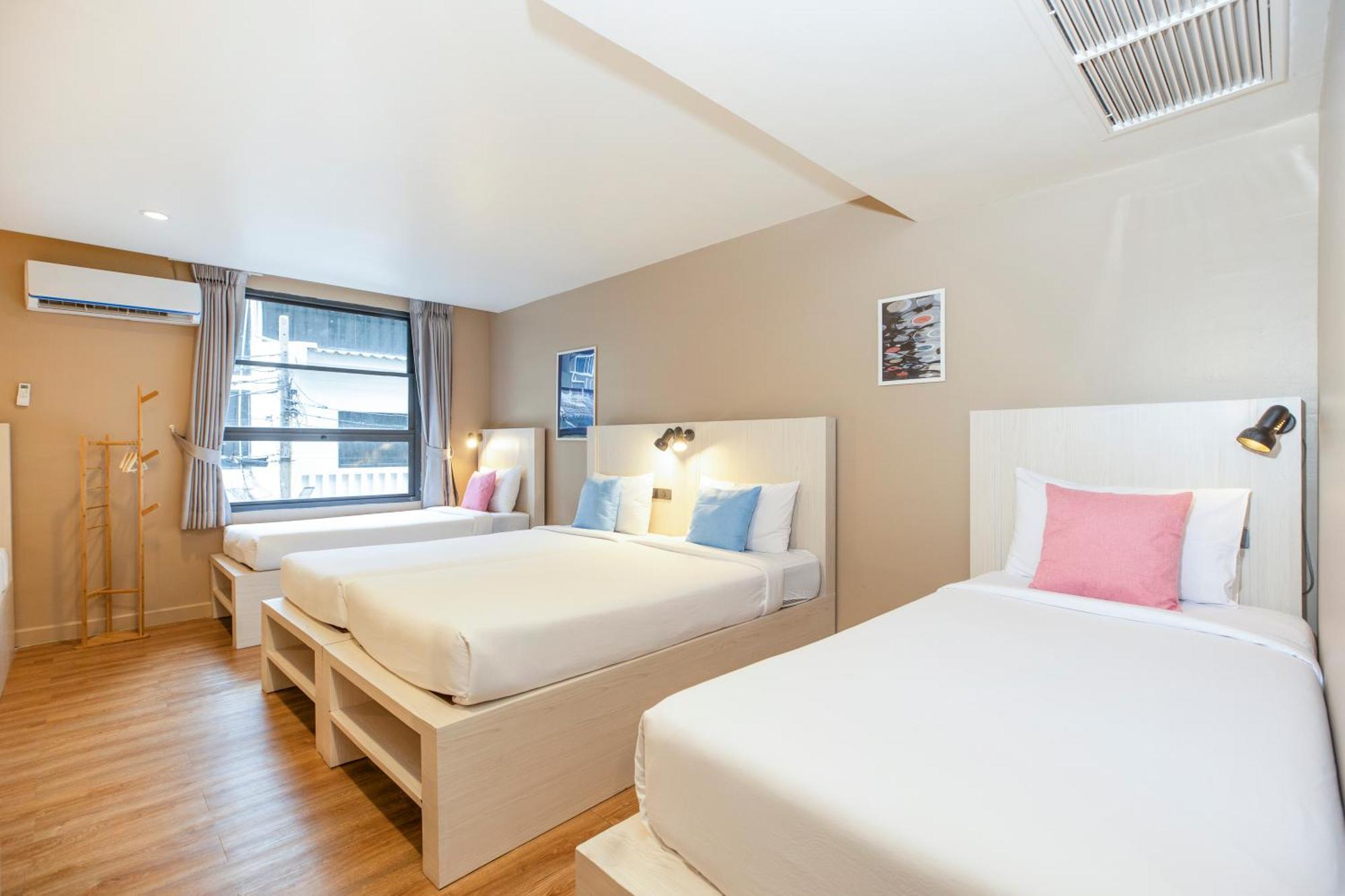 Nimit Boutique Hotel Bangkok Exterior photo